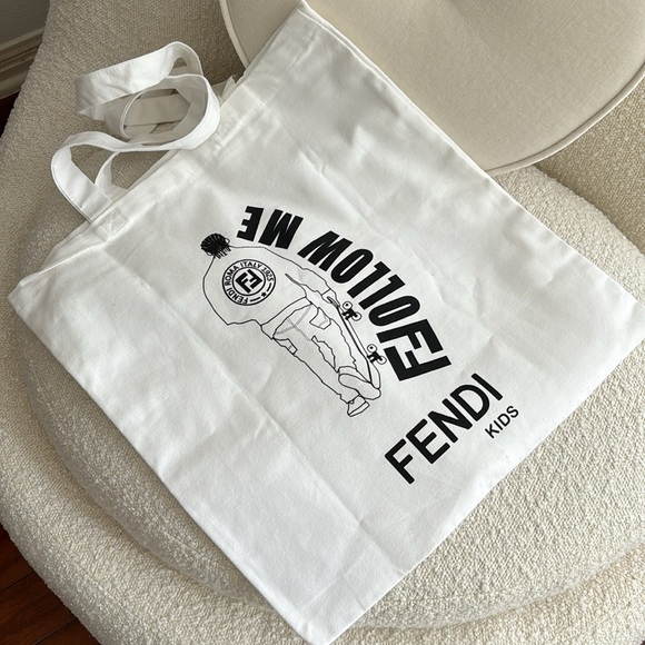Fendi shopping bag - Picture 2 of 10